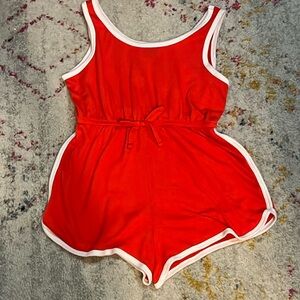 Girls art class retro red romper size medium (7/8)